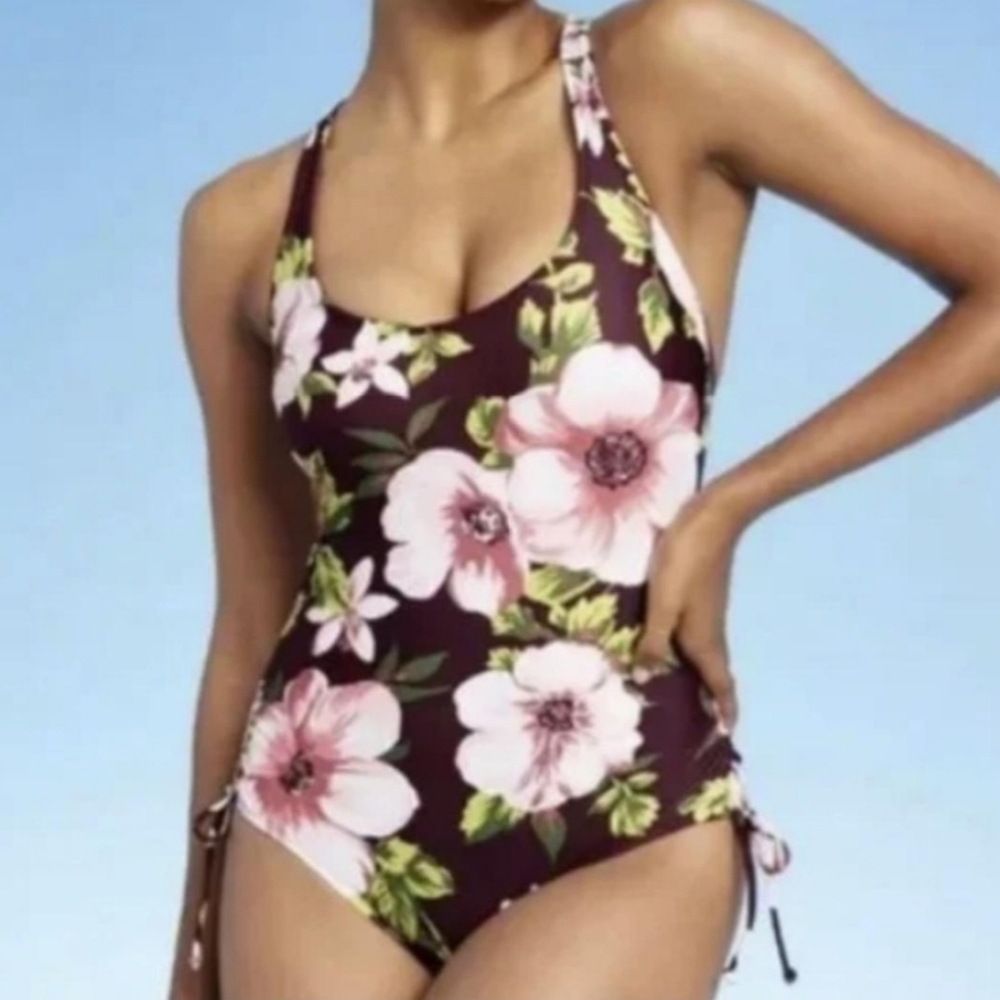 Kona-Sol Side Cinch Classic one piece Swimsuit  size Medium